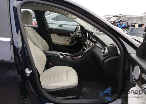 2016 Mercedes-Benz C 300 Luxury from USA, damaged, VIN 55SWF4JB1GU102871